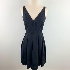 Z Spoke By Zac Posen V-Neck Sleeveless Black Elegant Sexy Cocktail Dress